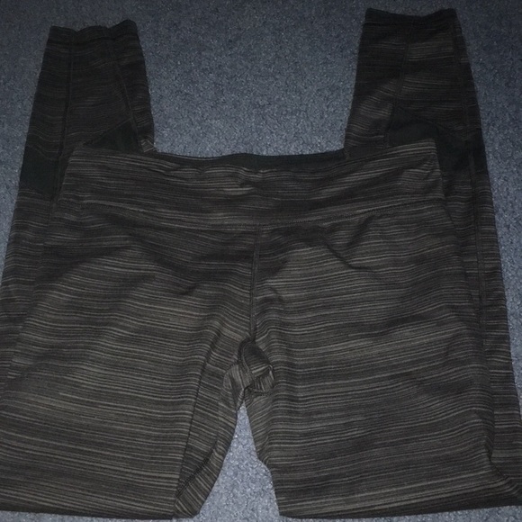 Under Armour leggings - Picture 2 of 2